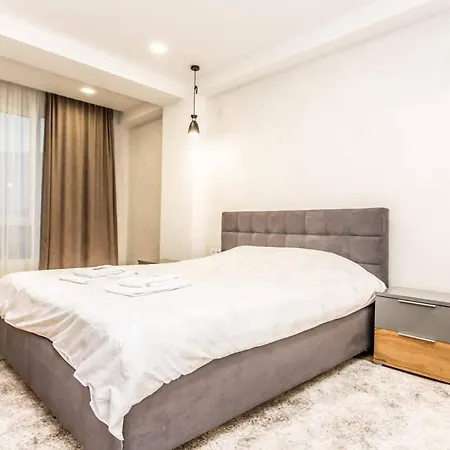 Starrent Decebal 99f Apartament Chisinau